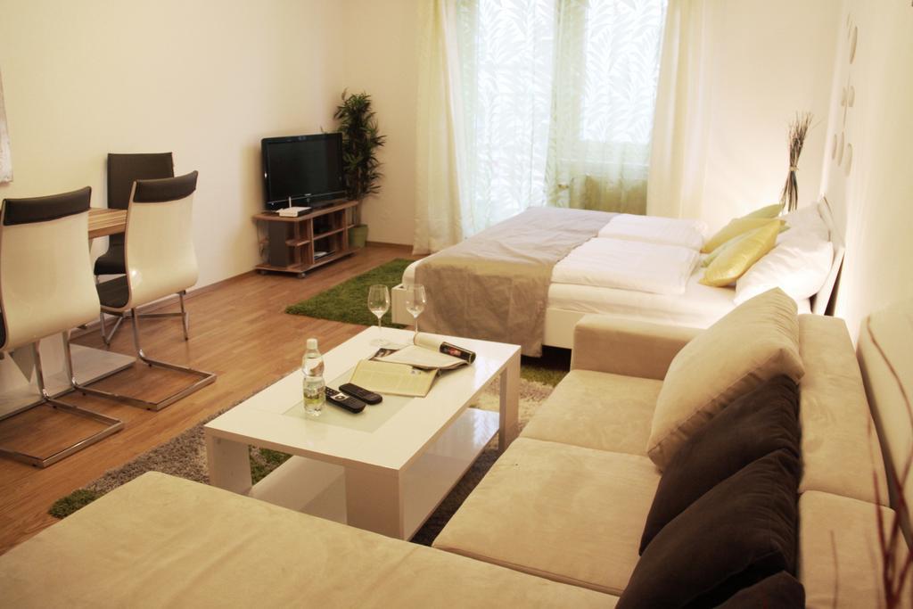 Apartment Quellenstrasse Vienna Esterno foto
