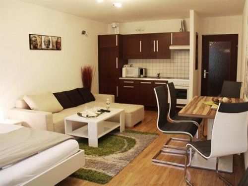 Apartment Quellenstrasse Vienna Esterno foto